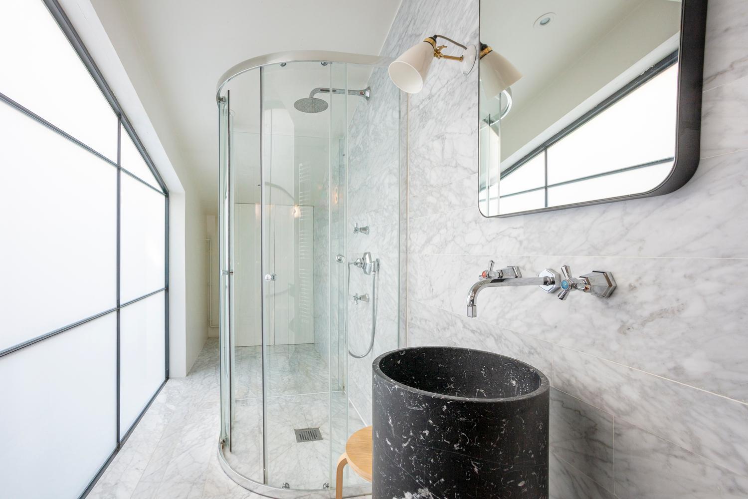 Apartment Parisian Loft With Plenty Of Light And Solarium In Bastille Area *