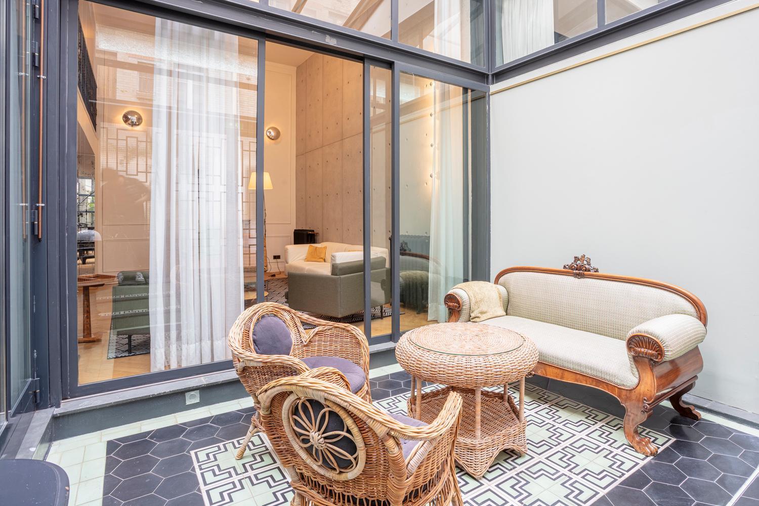 Apartment Parisian Loft With Plenty Of Light And Solarium In Bastille Area