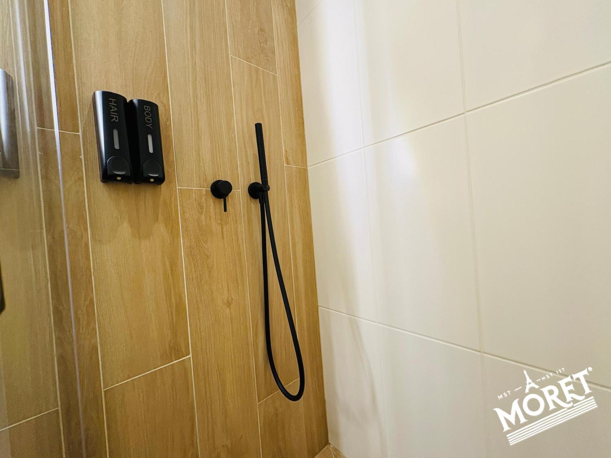 Moret Art Flats Trendy East Aparthotel *
