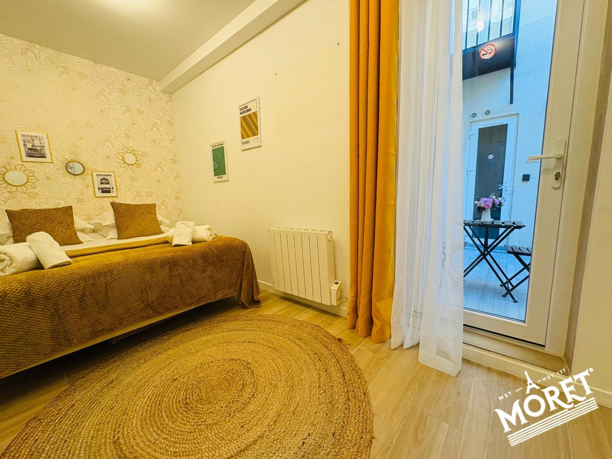 Moret Art Flats Trendy East Aparthotel *