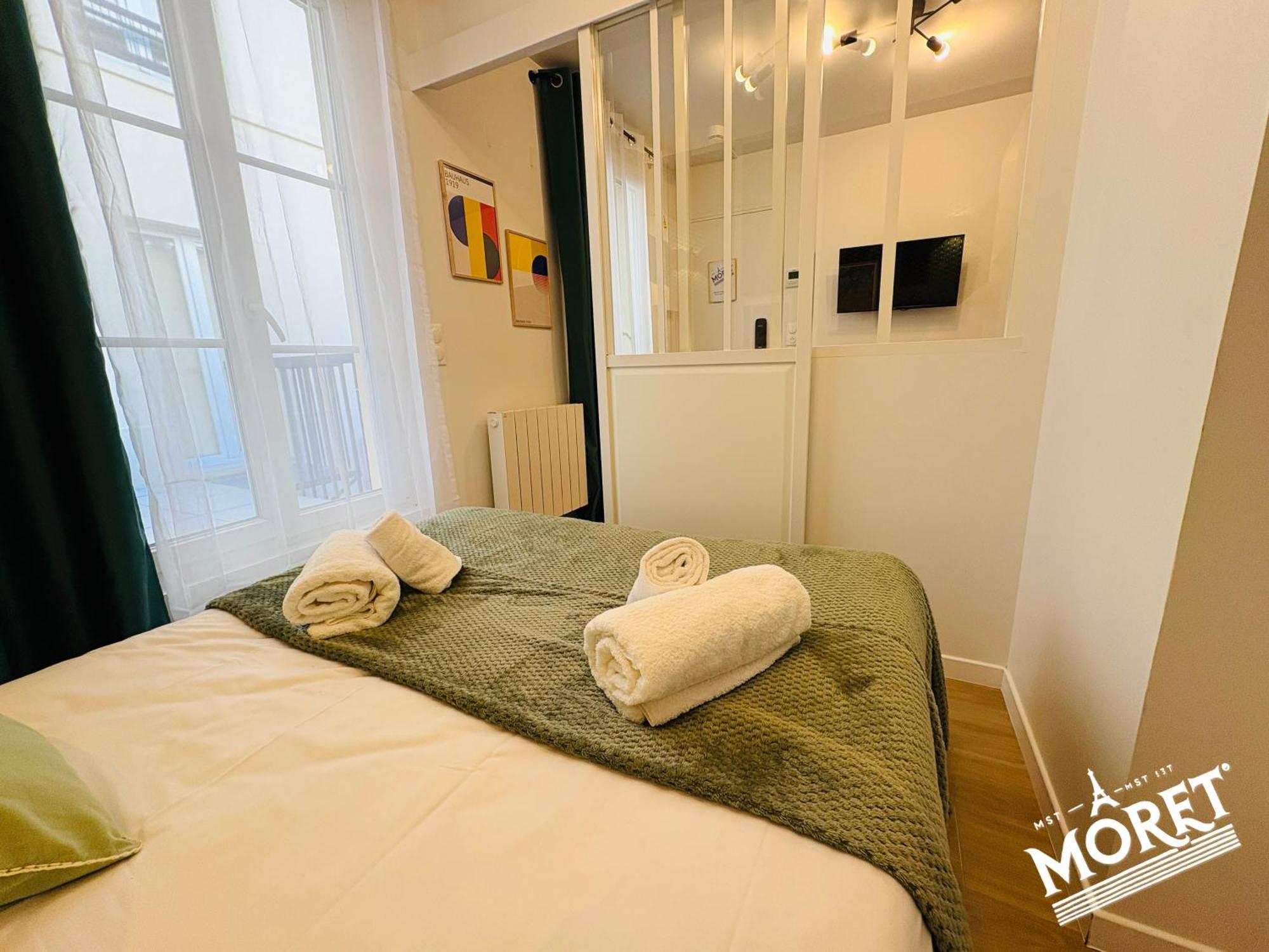 Moret Art Flats Trendy East Aparthotel *