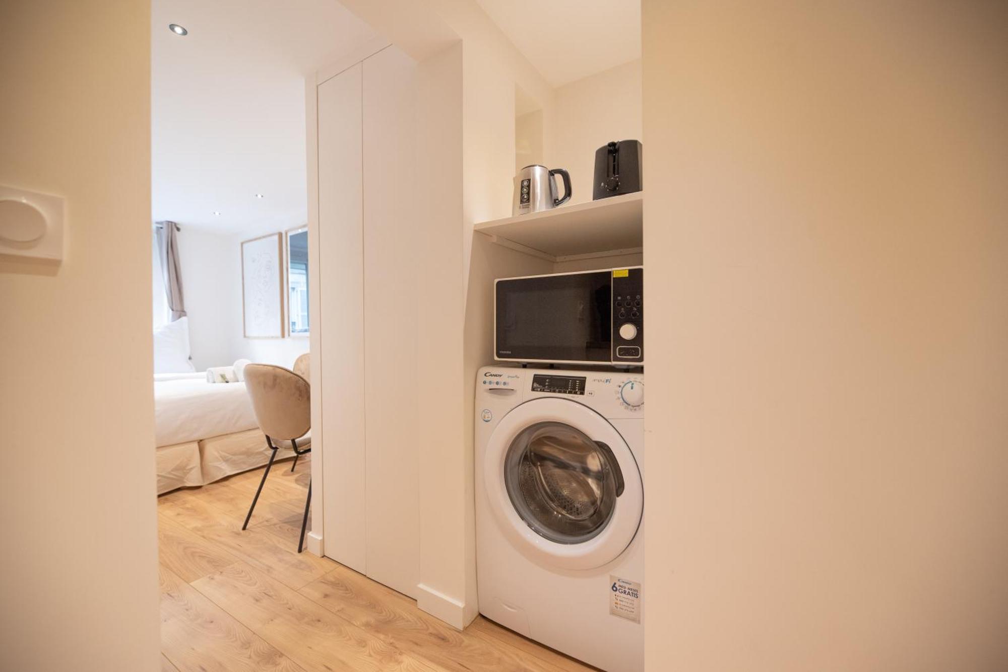 Apartment Cia - Pierre Fontaine *