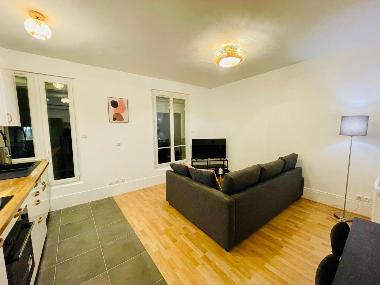 Maridor Porte De Versailles Apartment