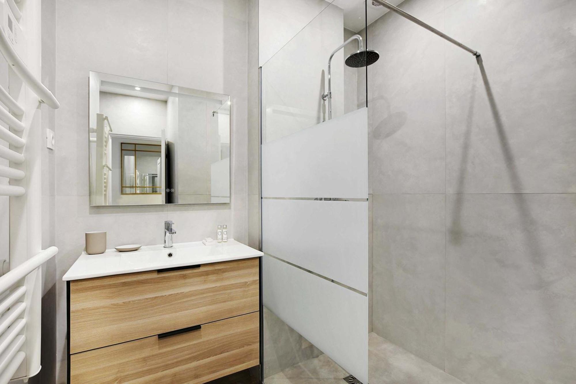 Superb - 1br 4p - Gare Montparnasse Paris