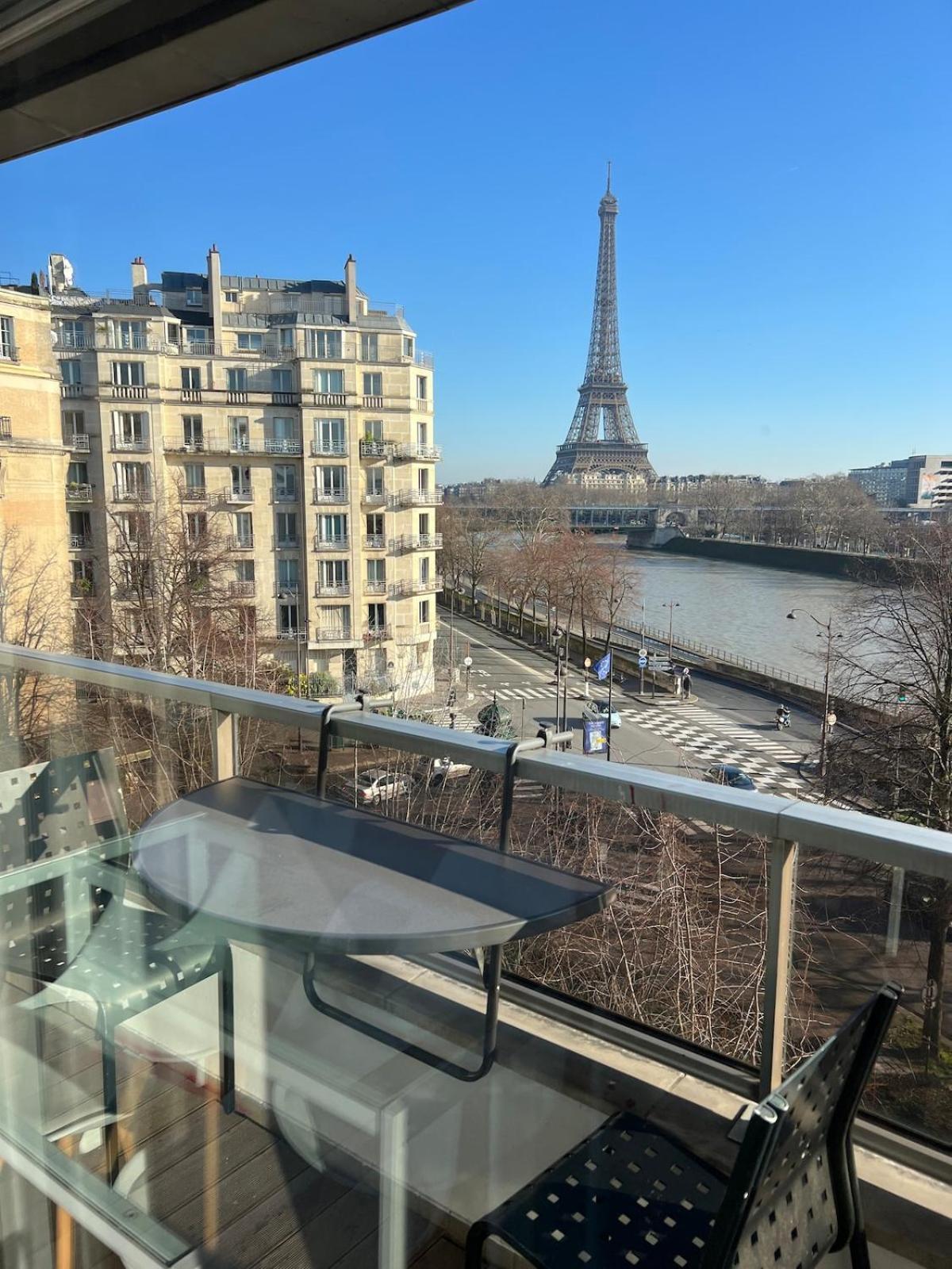 Luxury View Eiffel Tower 16th Trocadero Paris