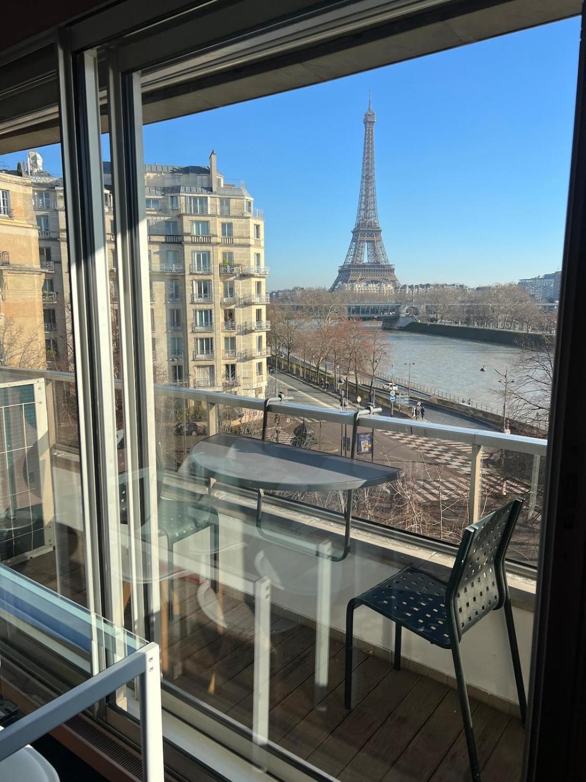 Luxury View Eiffel Tower 16th Trocadero Paris