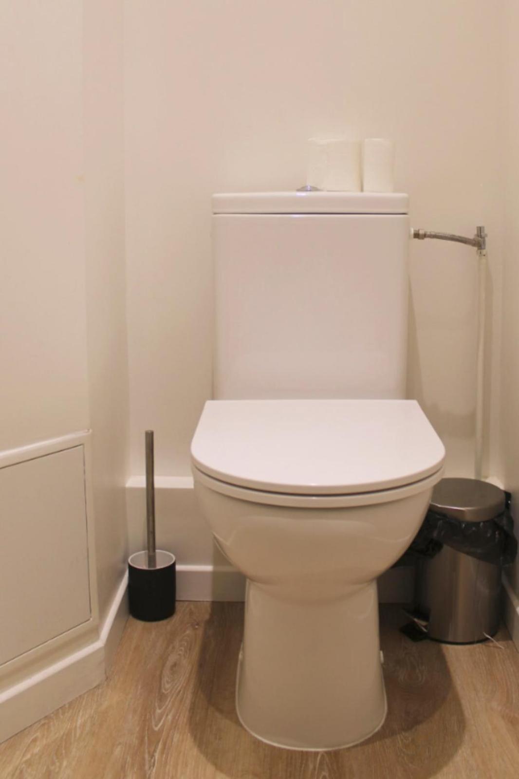 Spacious Appt Close To Place Monge Apartment