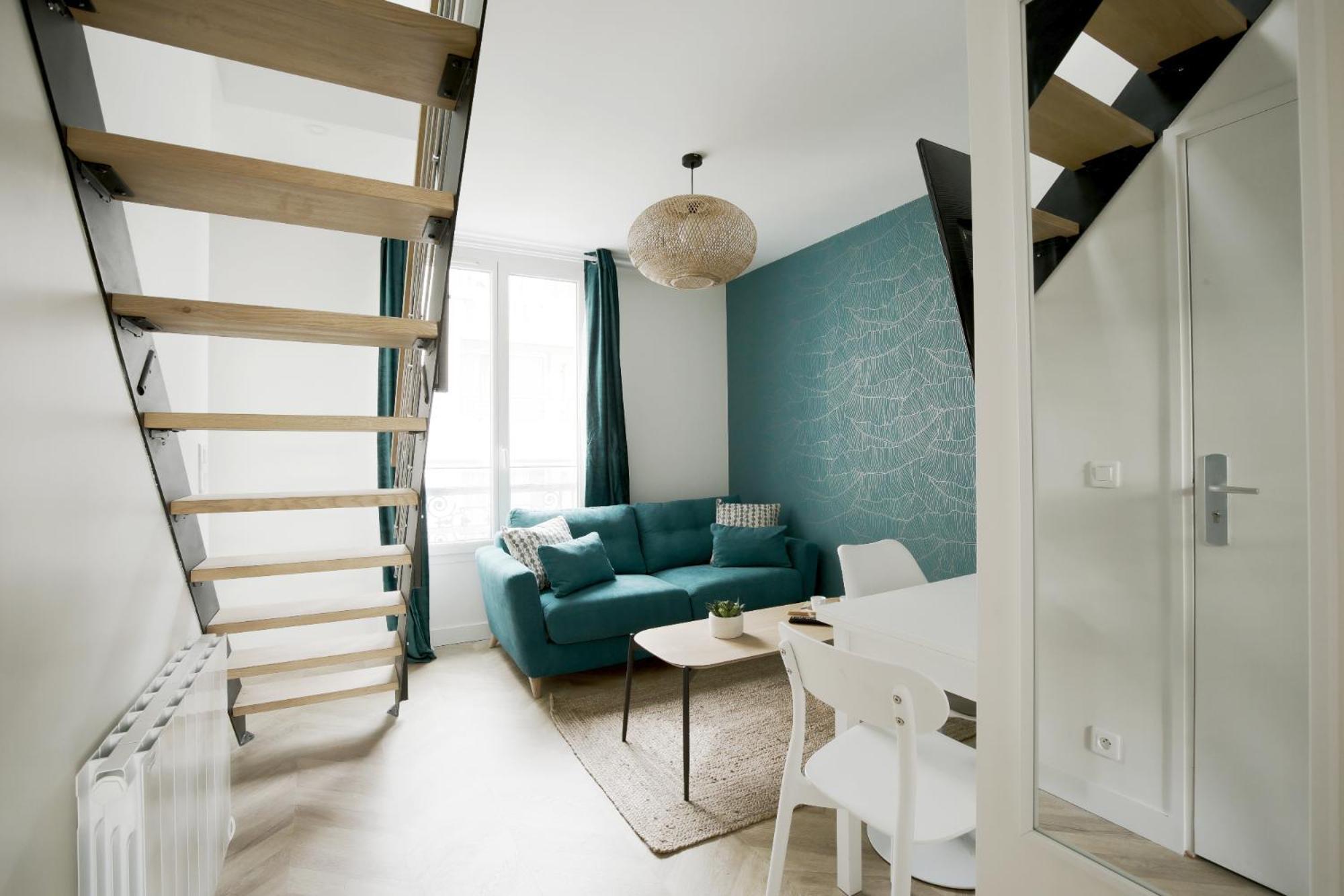 Relish Baguette In Light-filled Duplex Paris