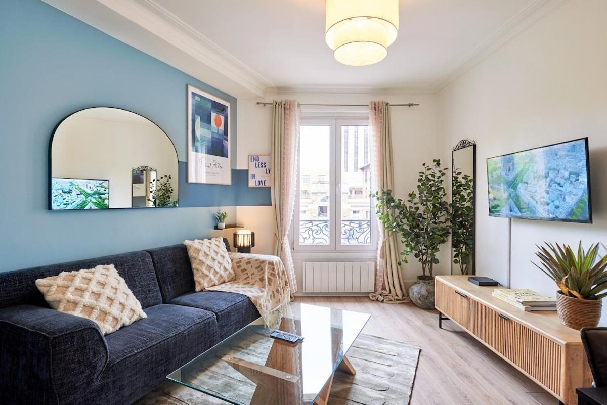 Ney - 2 Bedrooms 1 Living