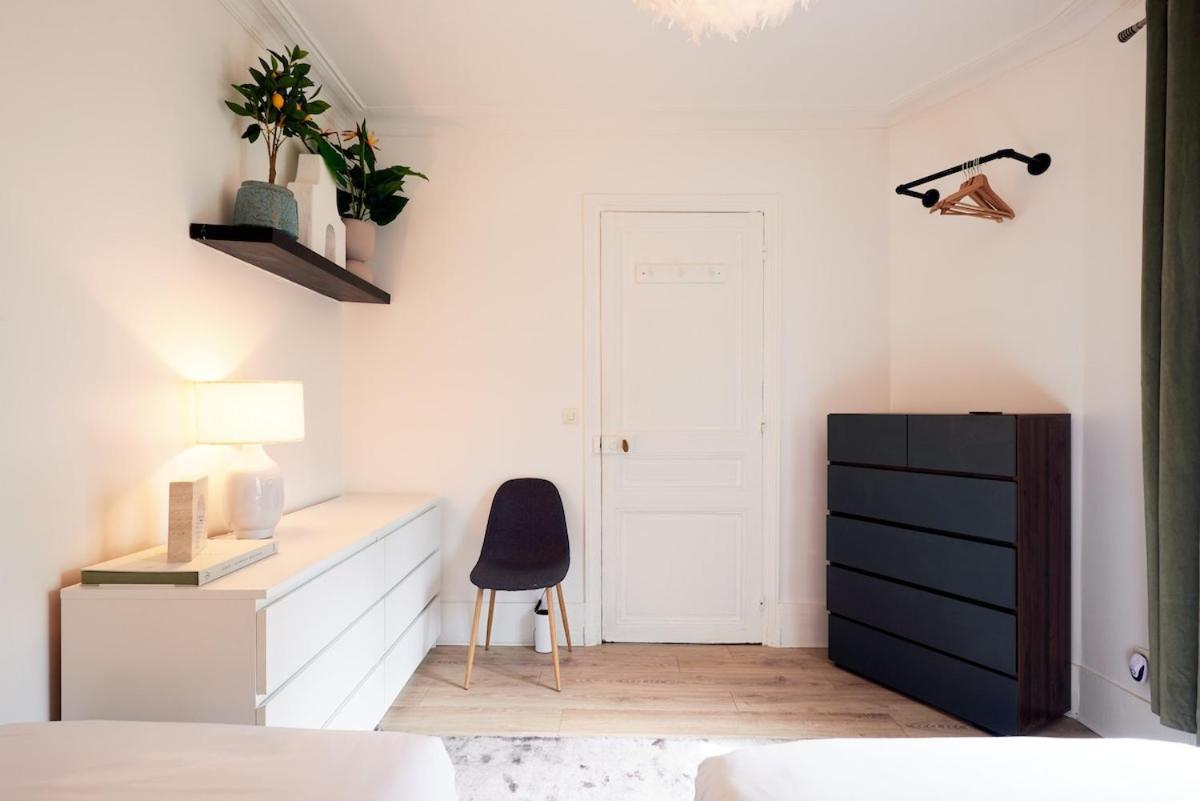 Ney - 2 Bedrooms 1 Living Apartment *