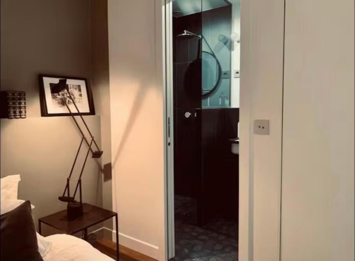 Stylish In The Heart Of Montorgueil Marais Apartment Paris