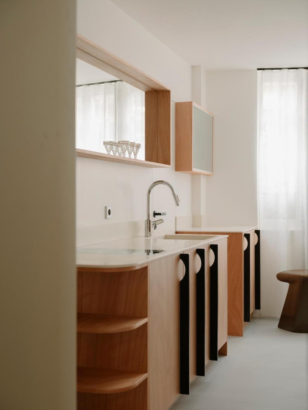 Charming 3-room In Montmartre Apartment Paris
