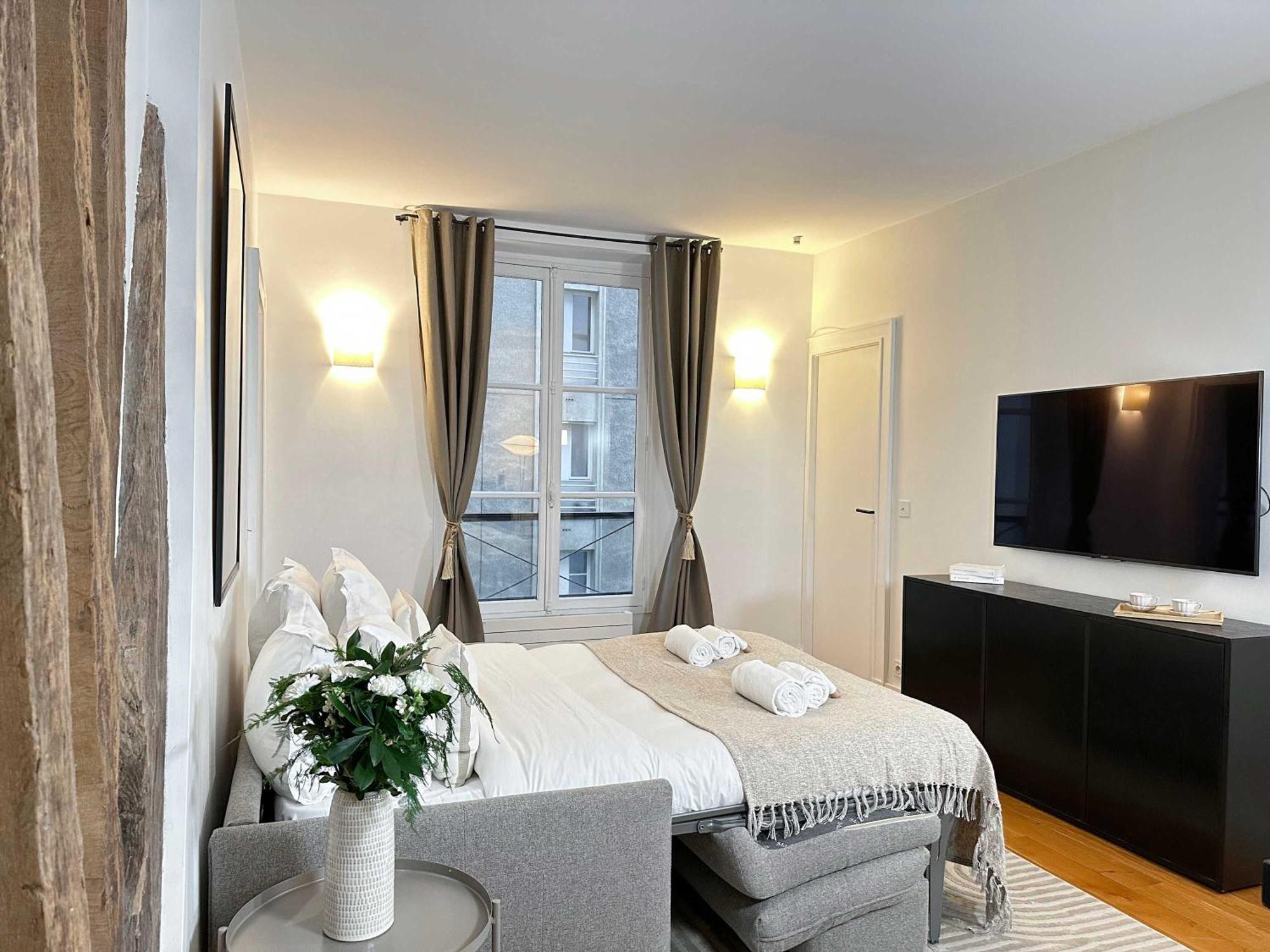Luxembourg Garden Deluxe Flat Apartment