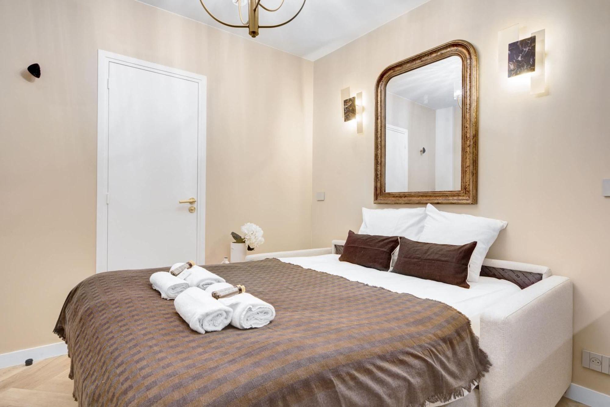 Appartement Charming With Ac A Proximite De Republique Paris