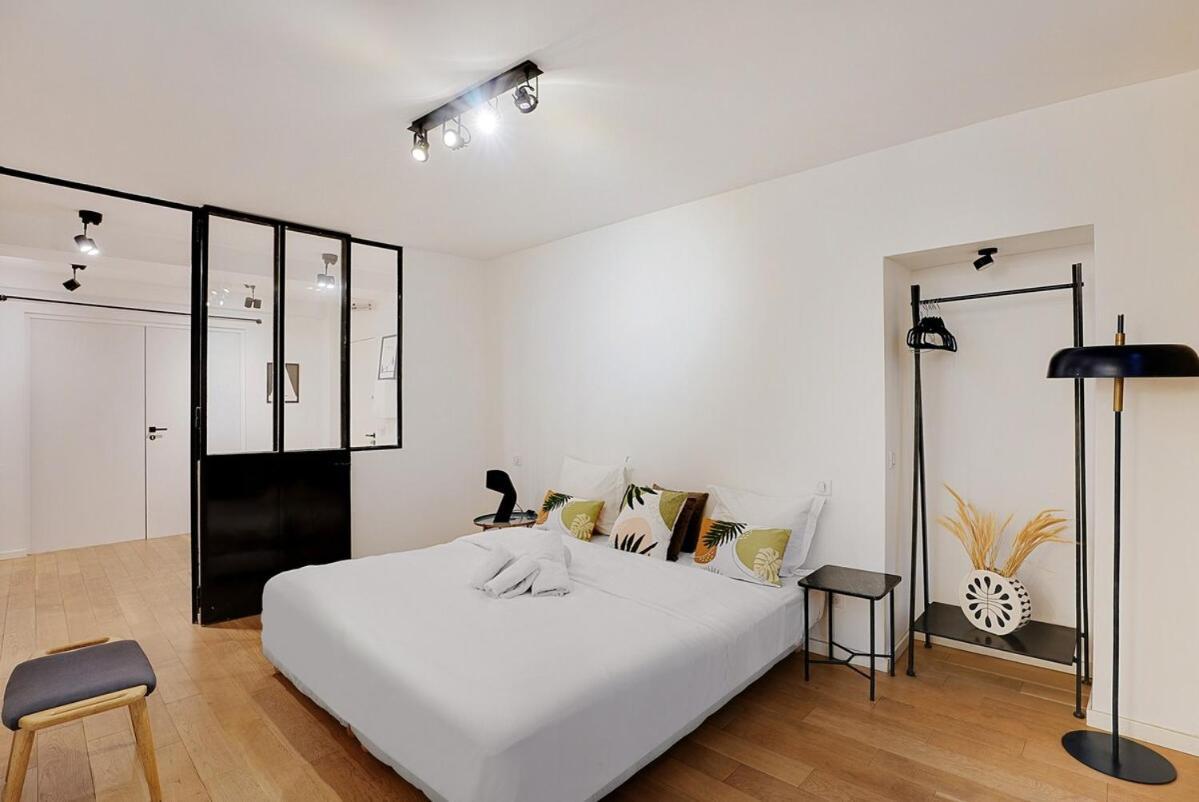 Le Marais - Upper Class