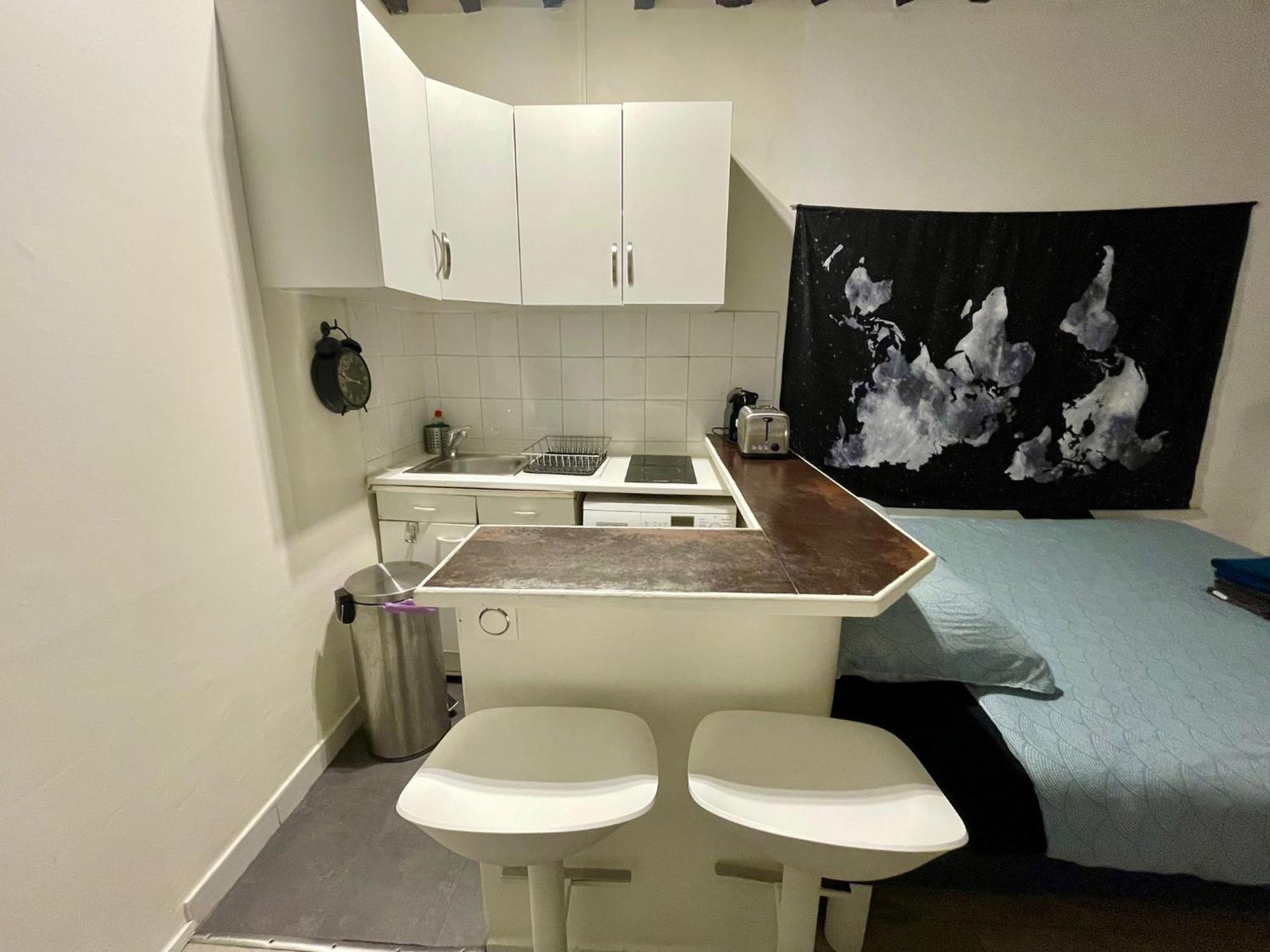Studio Champs Elysees Ponthieu