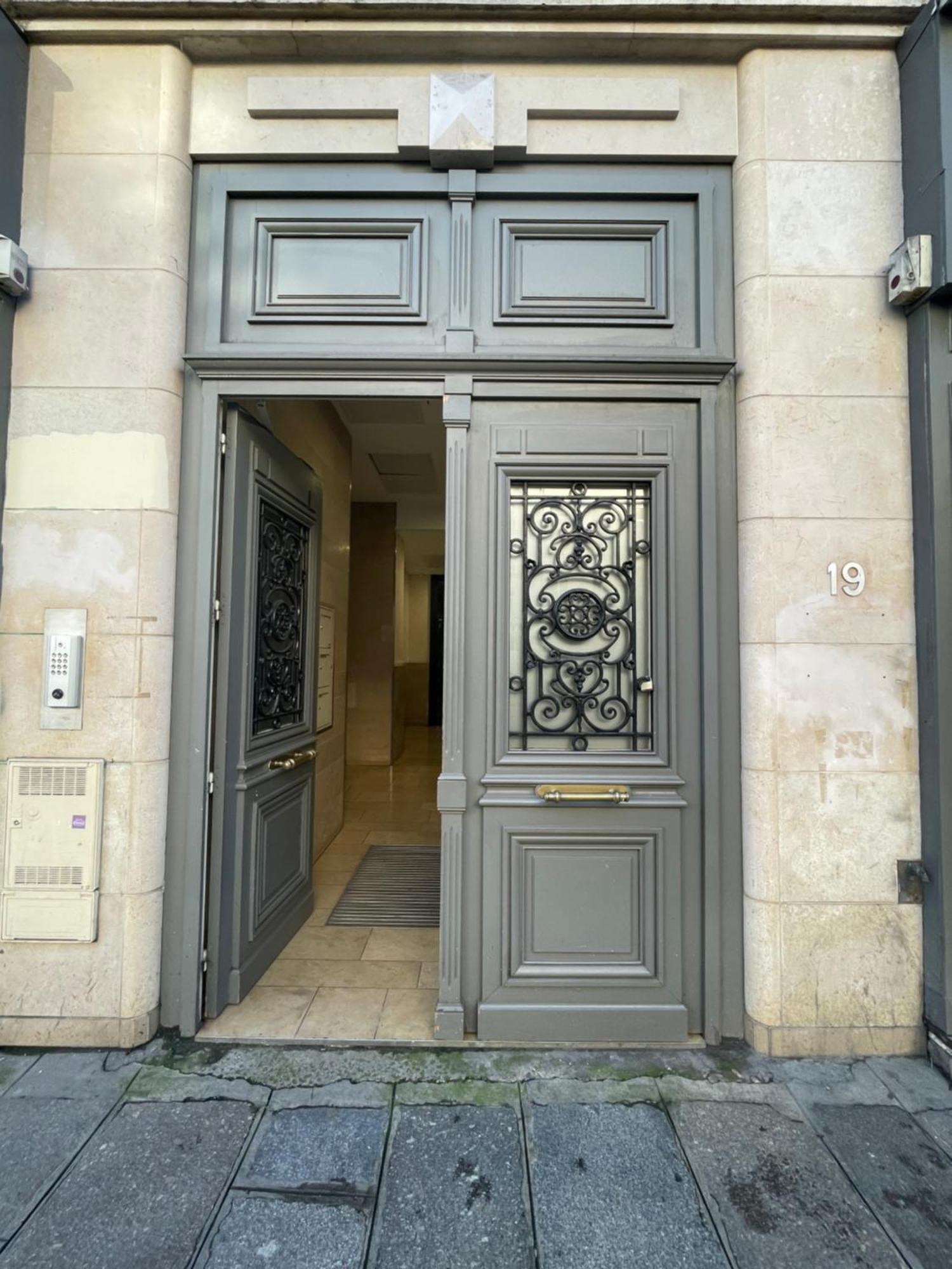Apartment Highstay - Luxury Serviced - North Marais 2 *