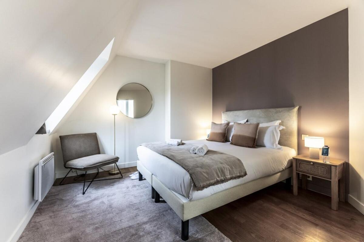 Apartment Amazing 4bedrooms Champs Elysees *