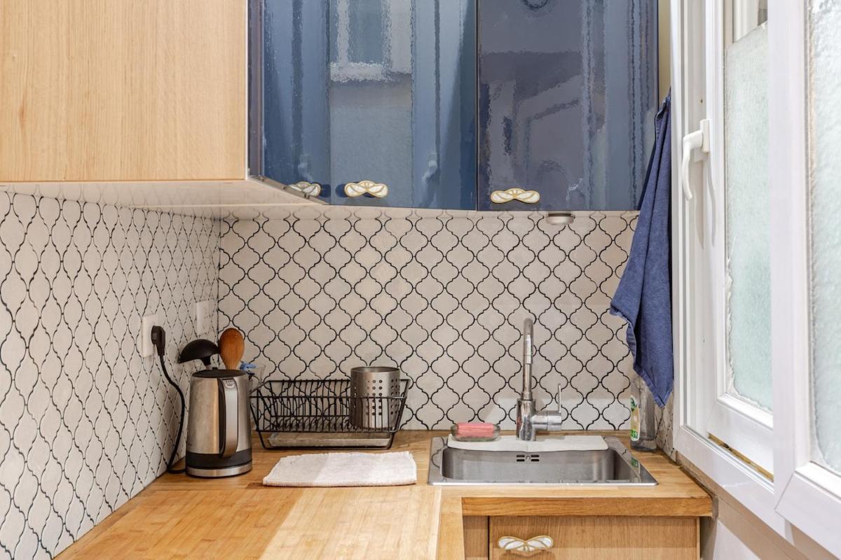 Apartment Petit Maison En Plein Coeur De 9eme Paris