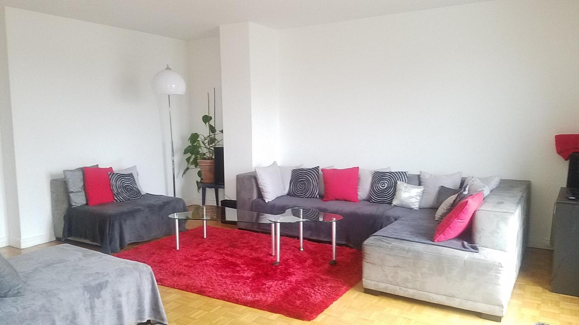 Apartment Floor & Terrace With View