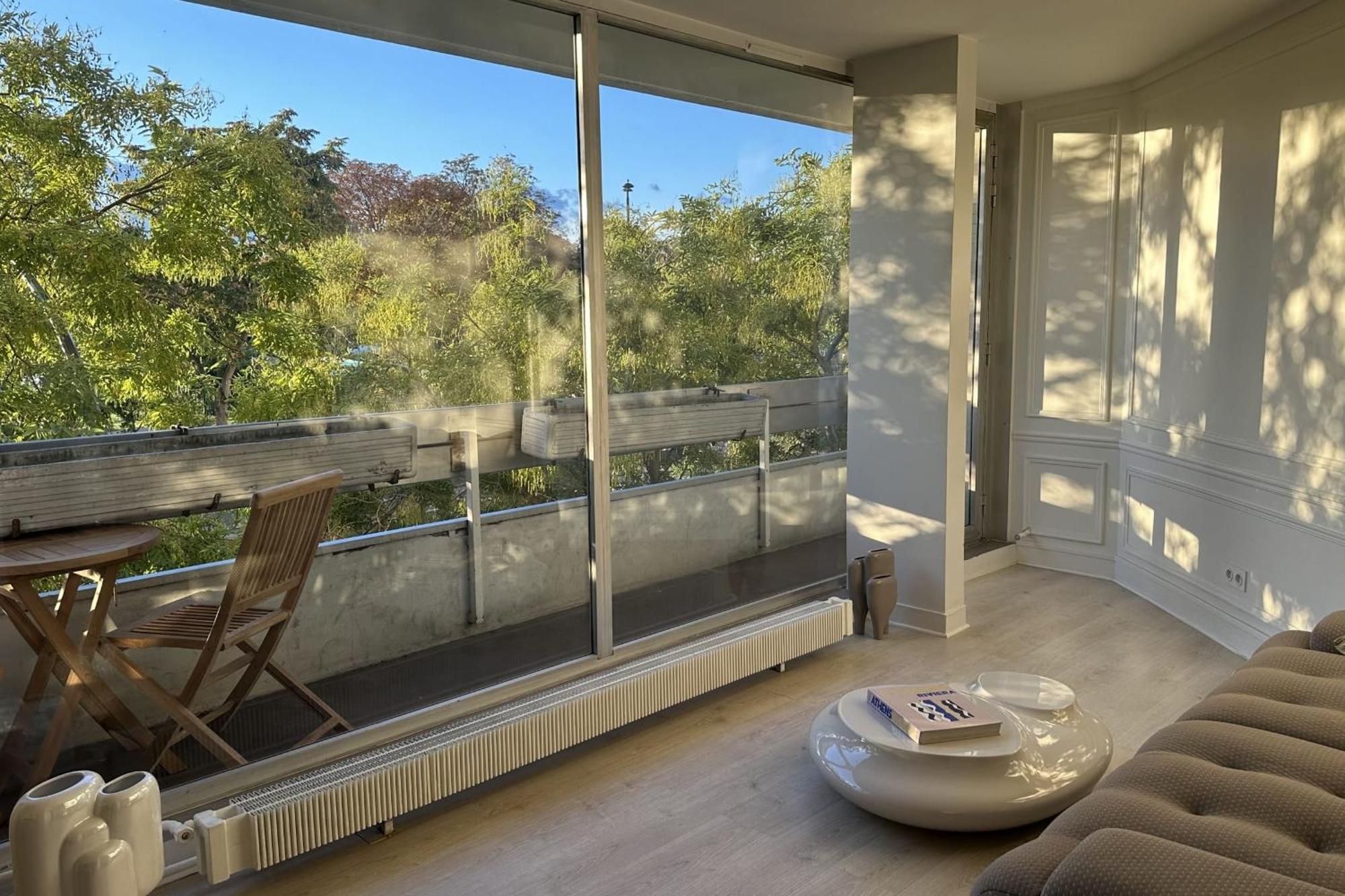 In With Balcony Apartment
