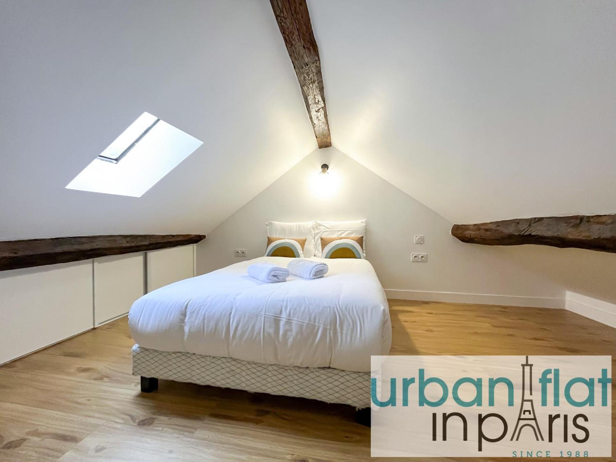 195 - Saint Denis Triplex Apartamento *