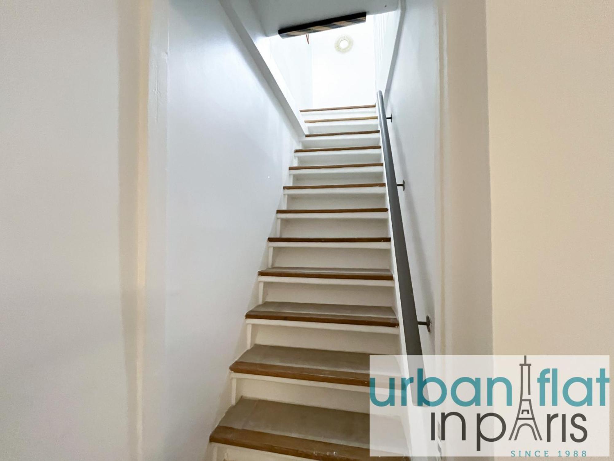195 - Saint Denis Triplex Apartamento Paris
