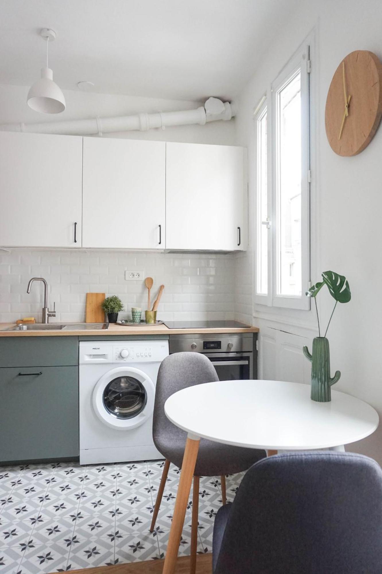 Avenue Des Champs-elysees, D'exception Apartment