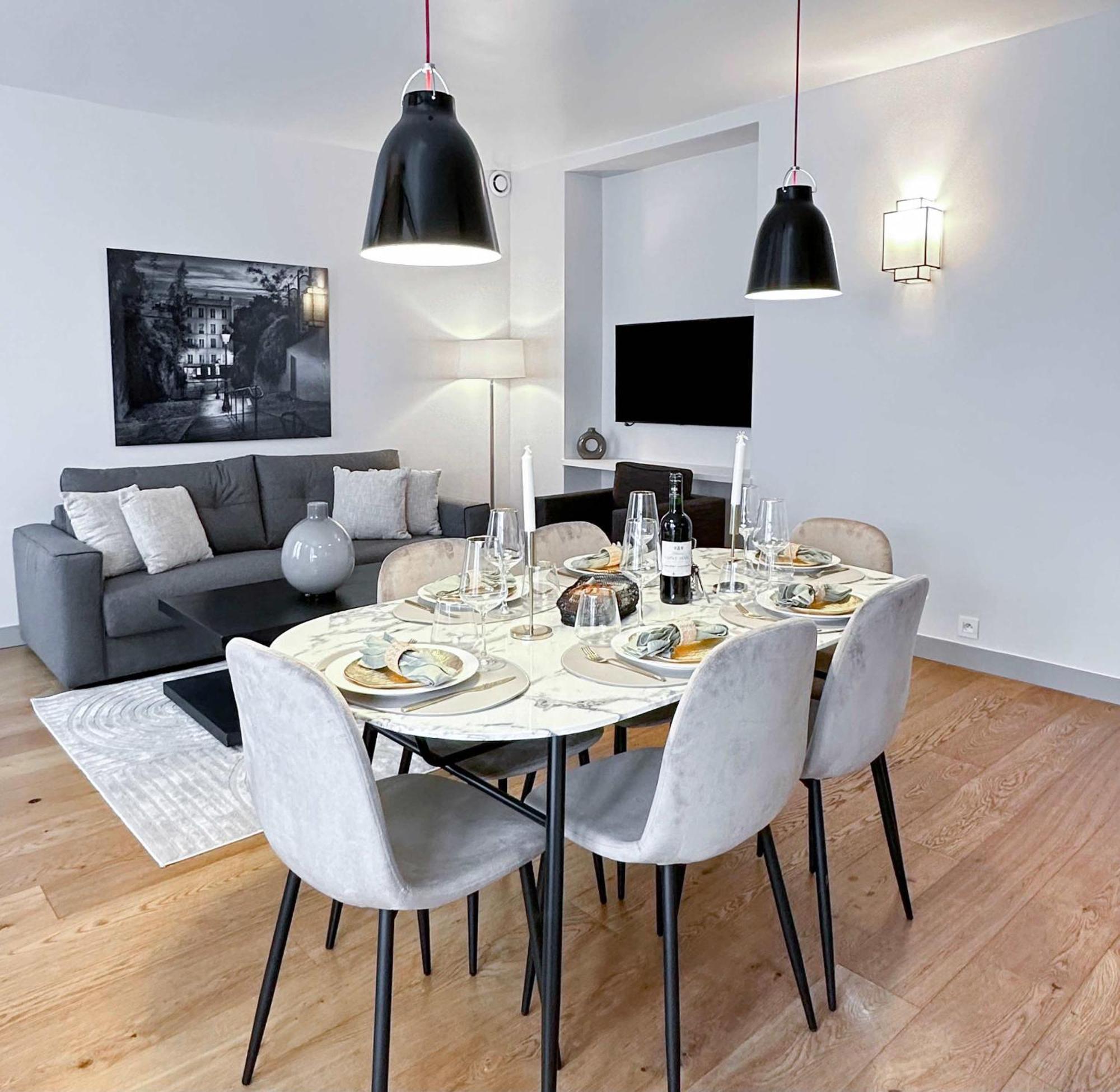 Apartment Luxembourg Garden Family Flat Delight