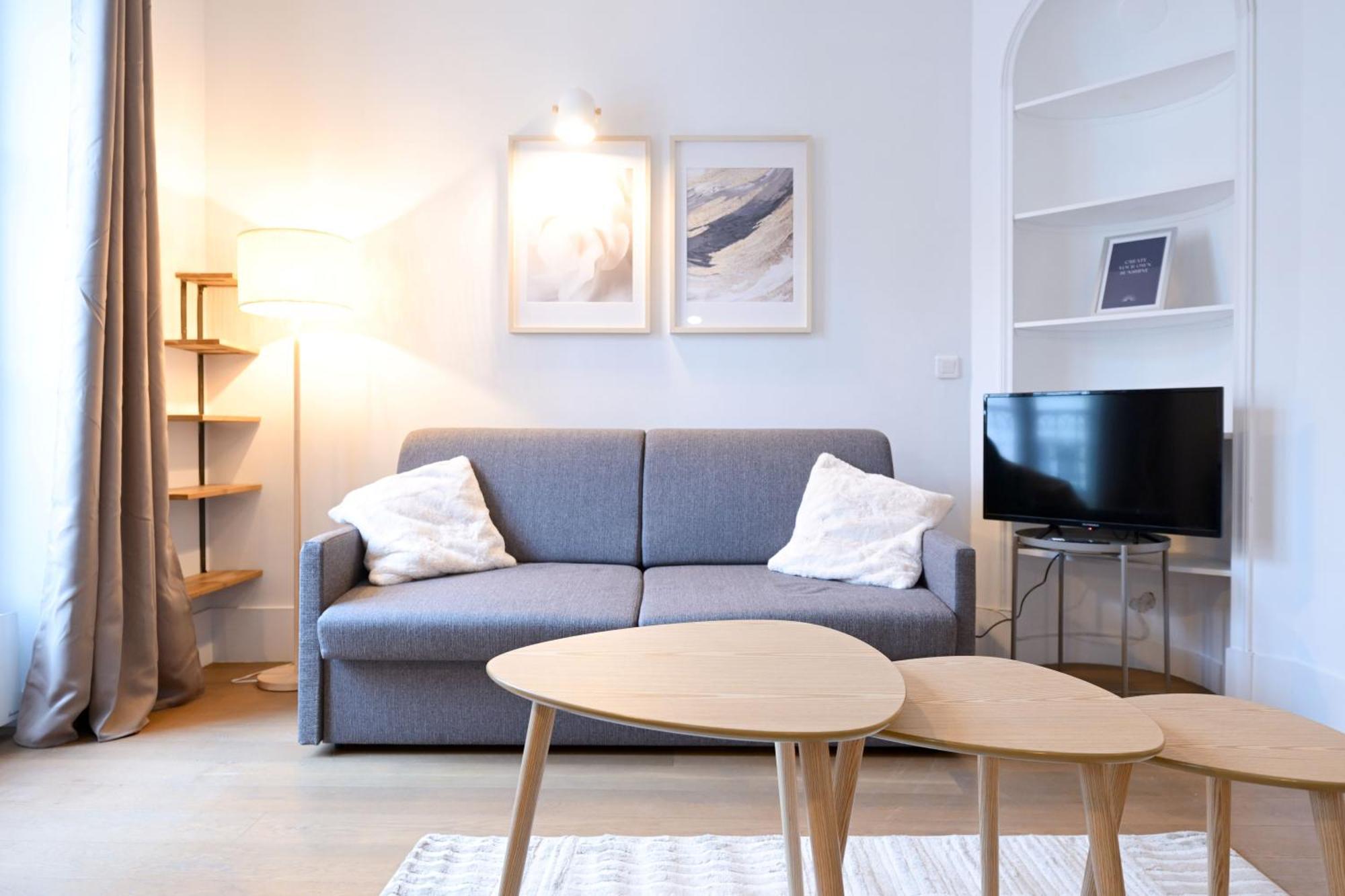 Apartment Haussmann Prestige Paris