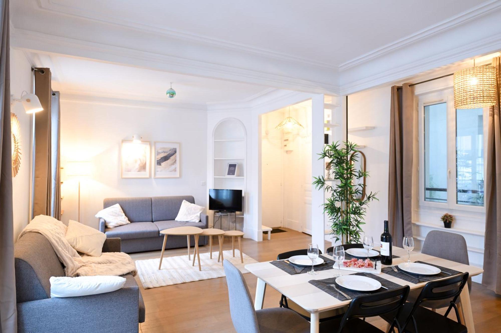 Apartment Haussmann Prestige Paris