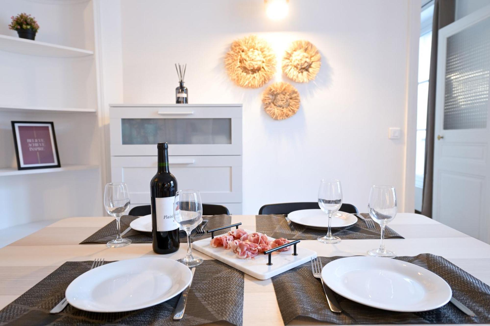Apartment Haussmann Prestige *