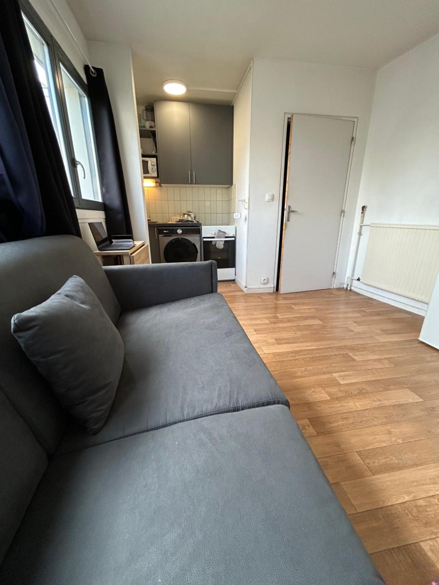 Petit Etudiant Sur La Canal De L'ourcq Apartment