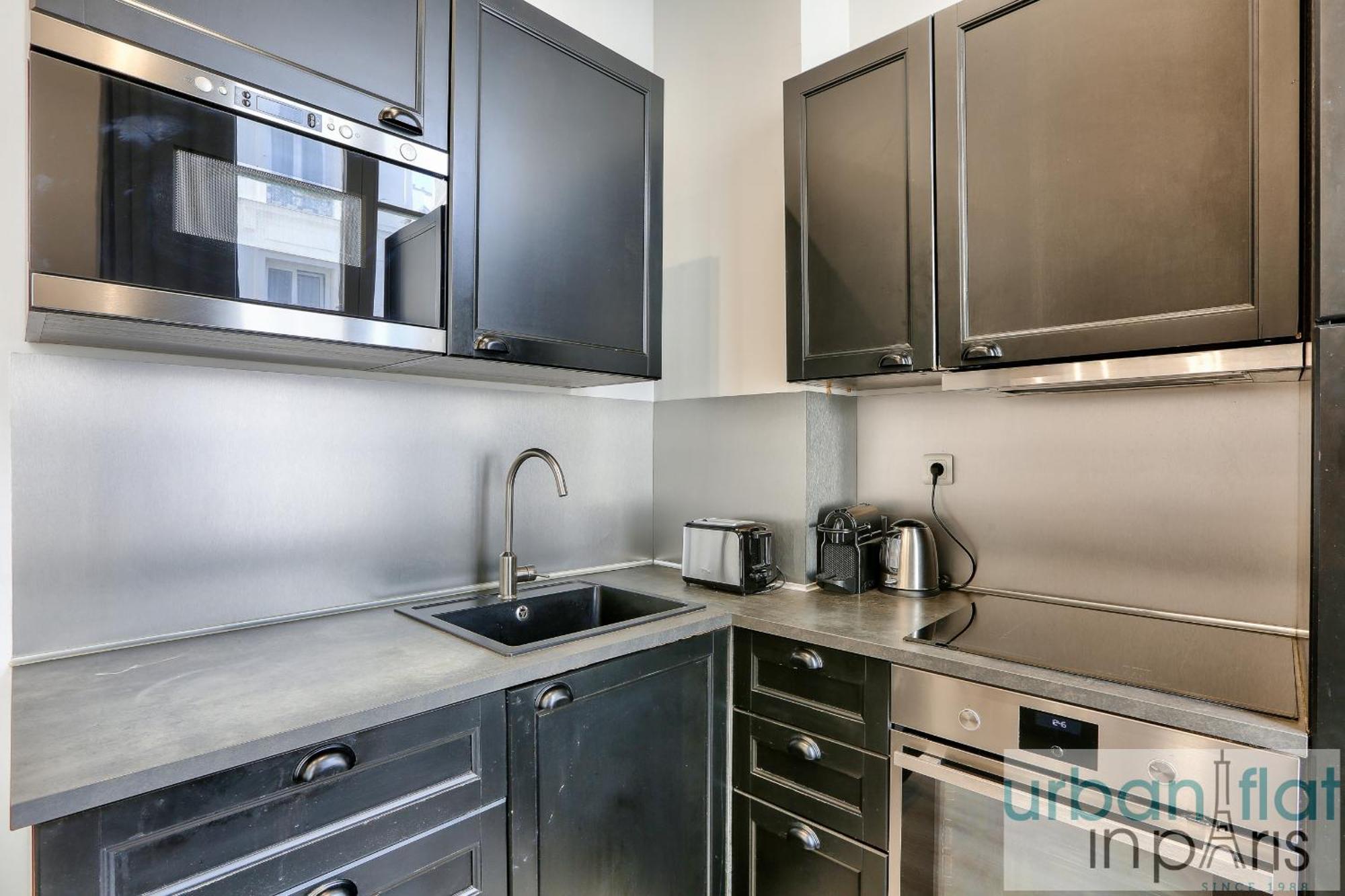 Urban Flat 44 - Chenier Apartment *