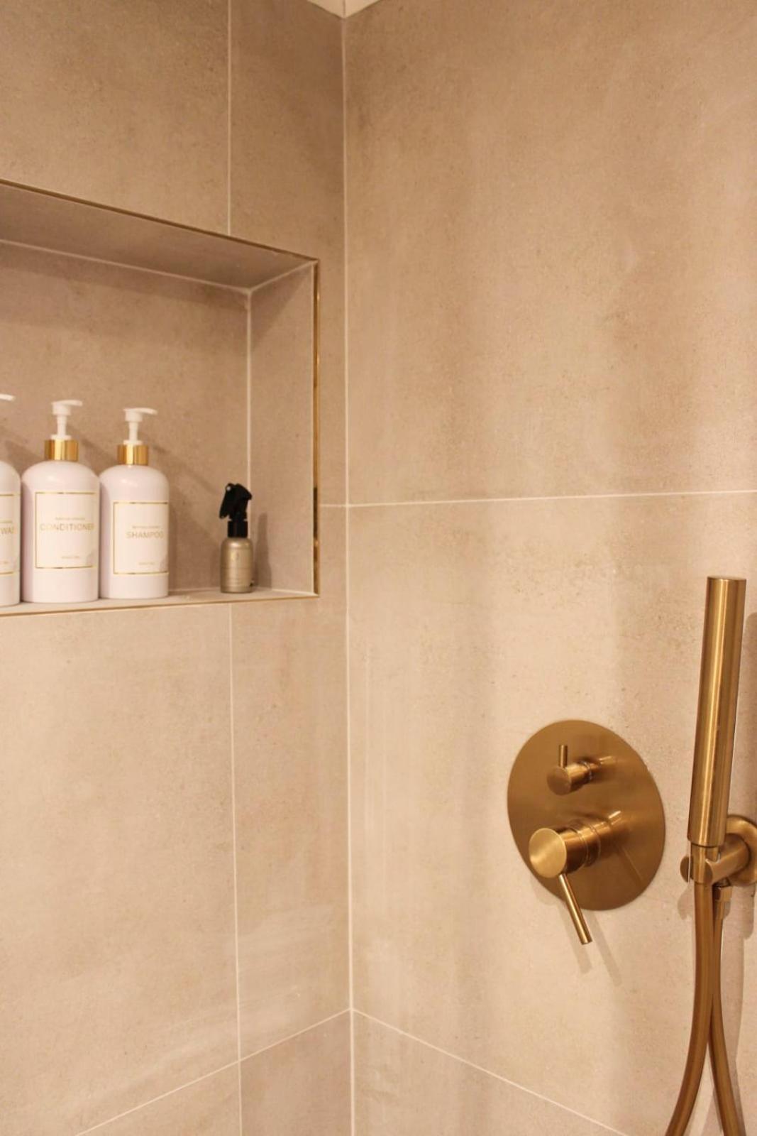 Charming Of 15 M2 In The 10th Paris