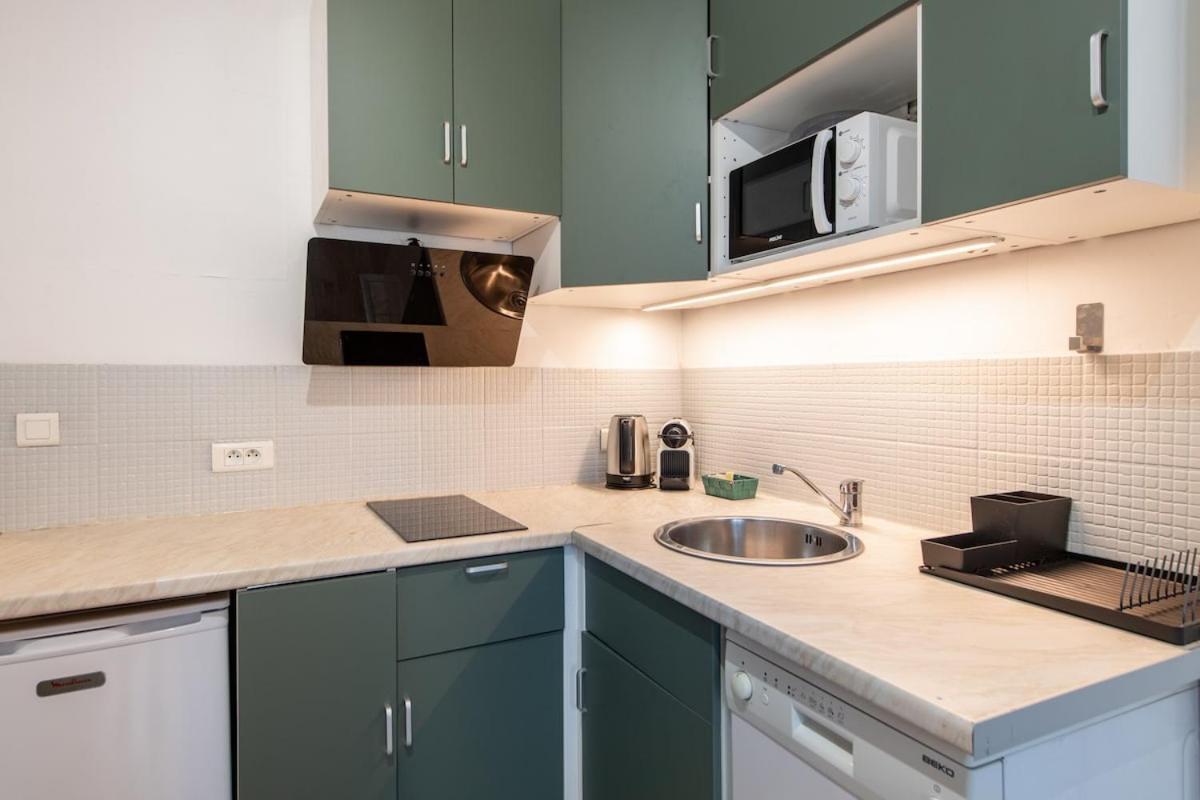 Stylish & Elegant I Metro Is Only 1minute Away I Near Montmartre Apartment Paris