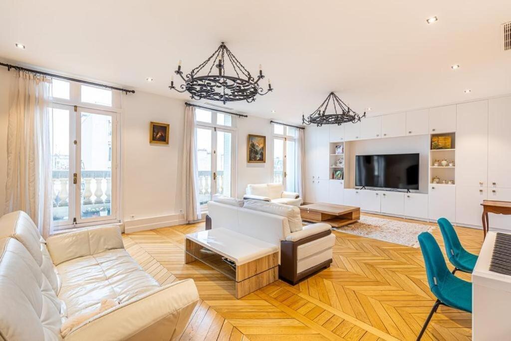 Le Victor Hugo Apartment *