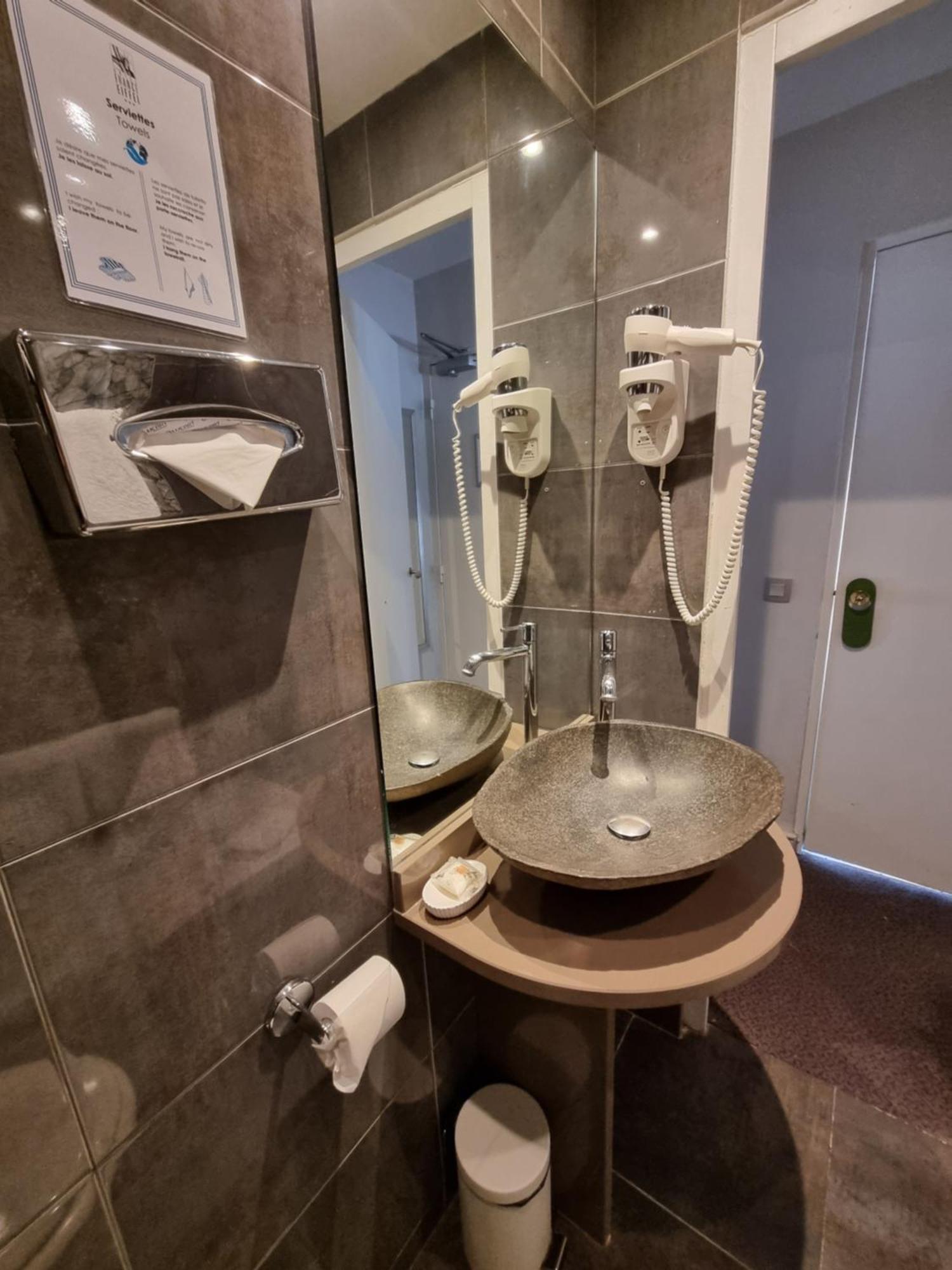 Hotel France Eiffel 3*