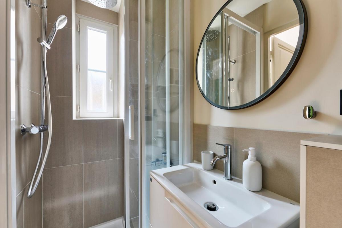 Le Grand Marais Metro Lines 1, 5, 8 Apartment