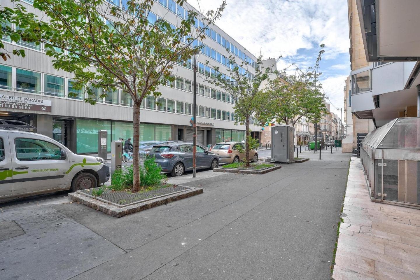 Lumineux Balcon Apartment