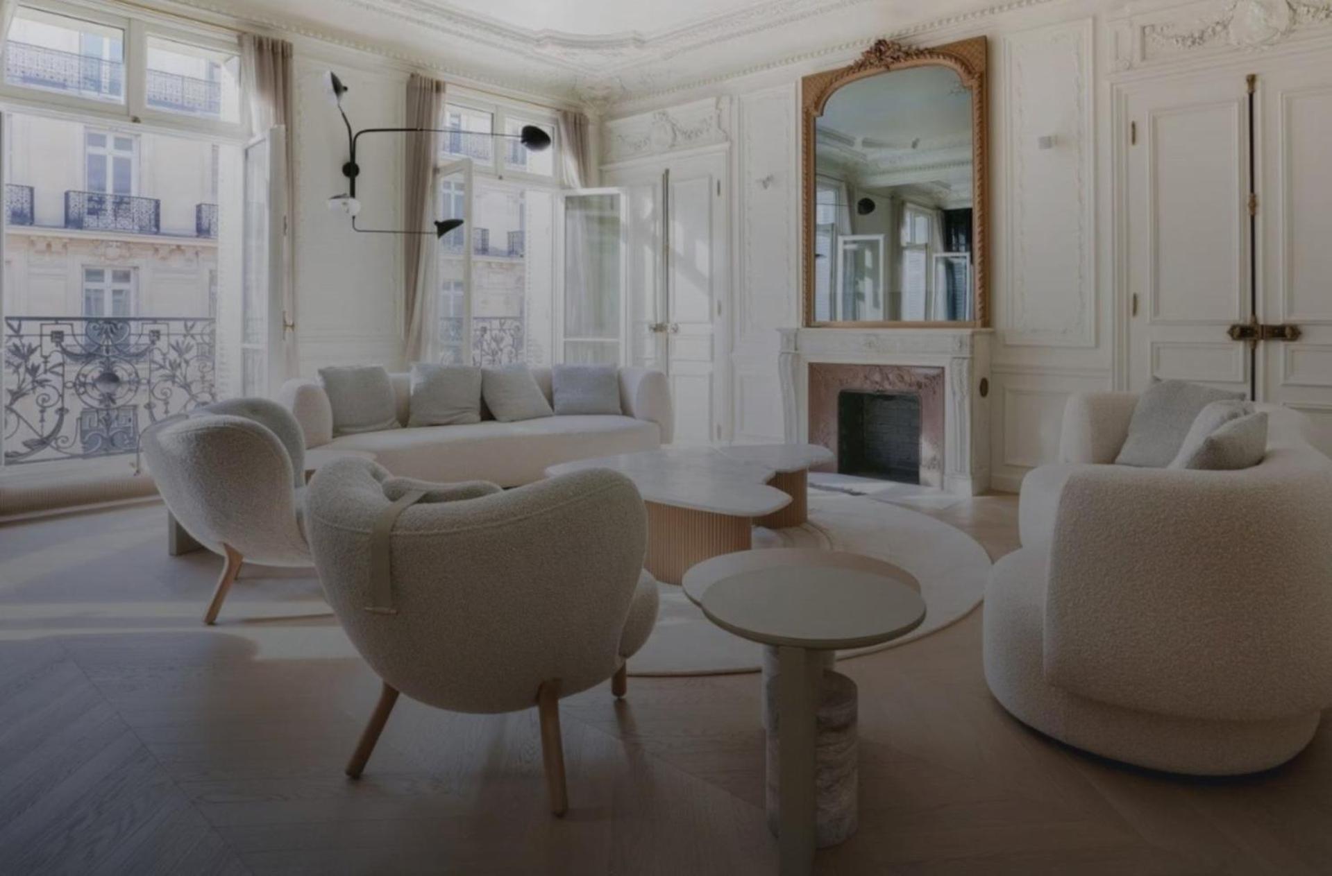 Rue De La Sourdiere In Apartment