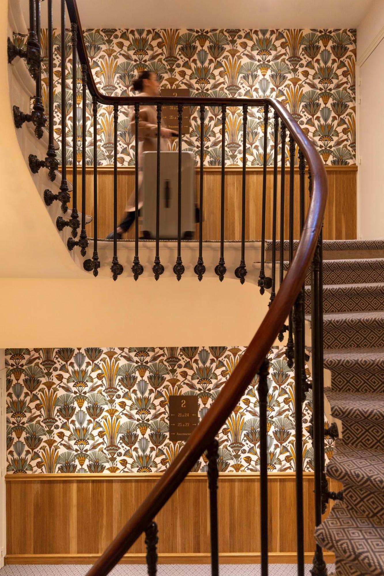 Madame Drouot & - Opera Hotel Paris
