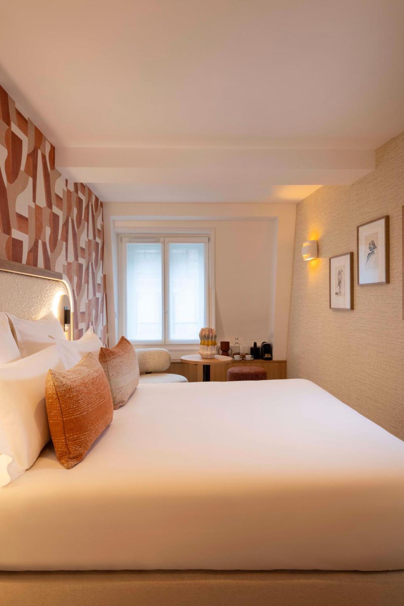 Madame Drouot & - Opera Hotel Paris