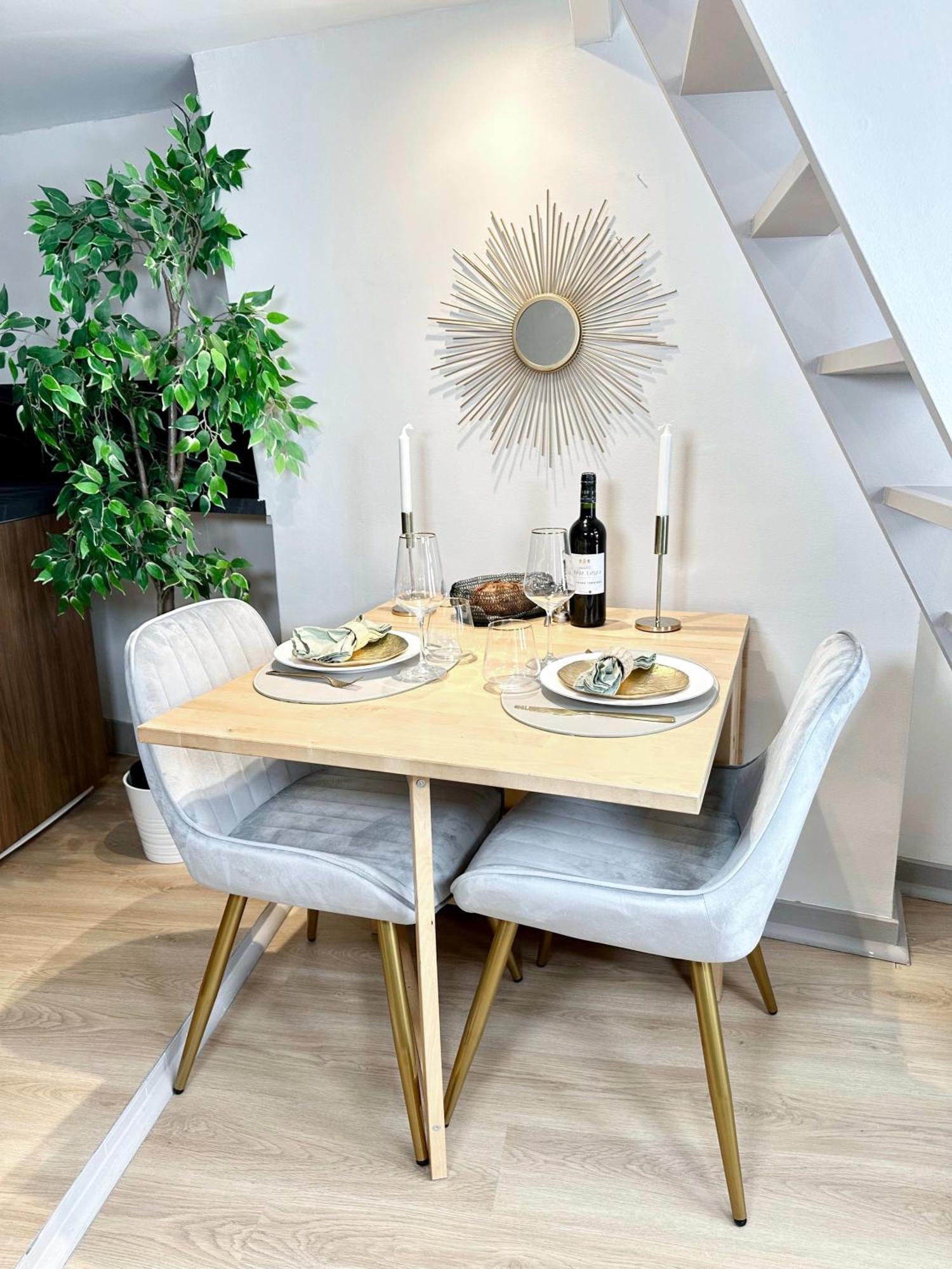 Stylish Duplex In Front Of Buttes-chaumont Apartment *