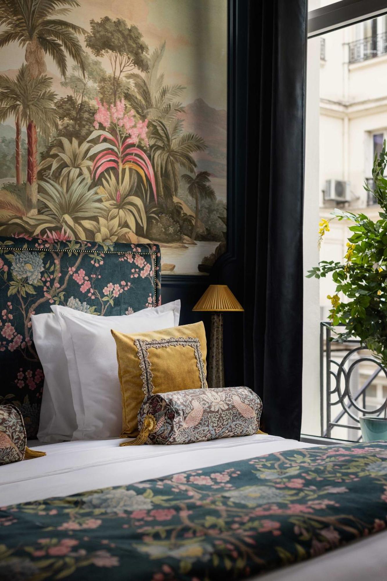 The Grand Champs Elysees Apartment *