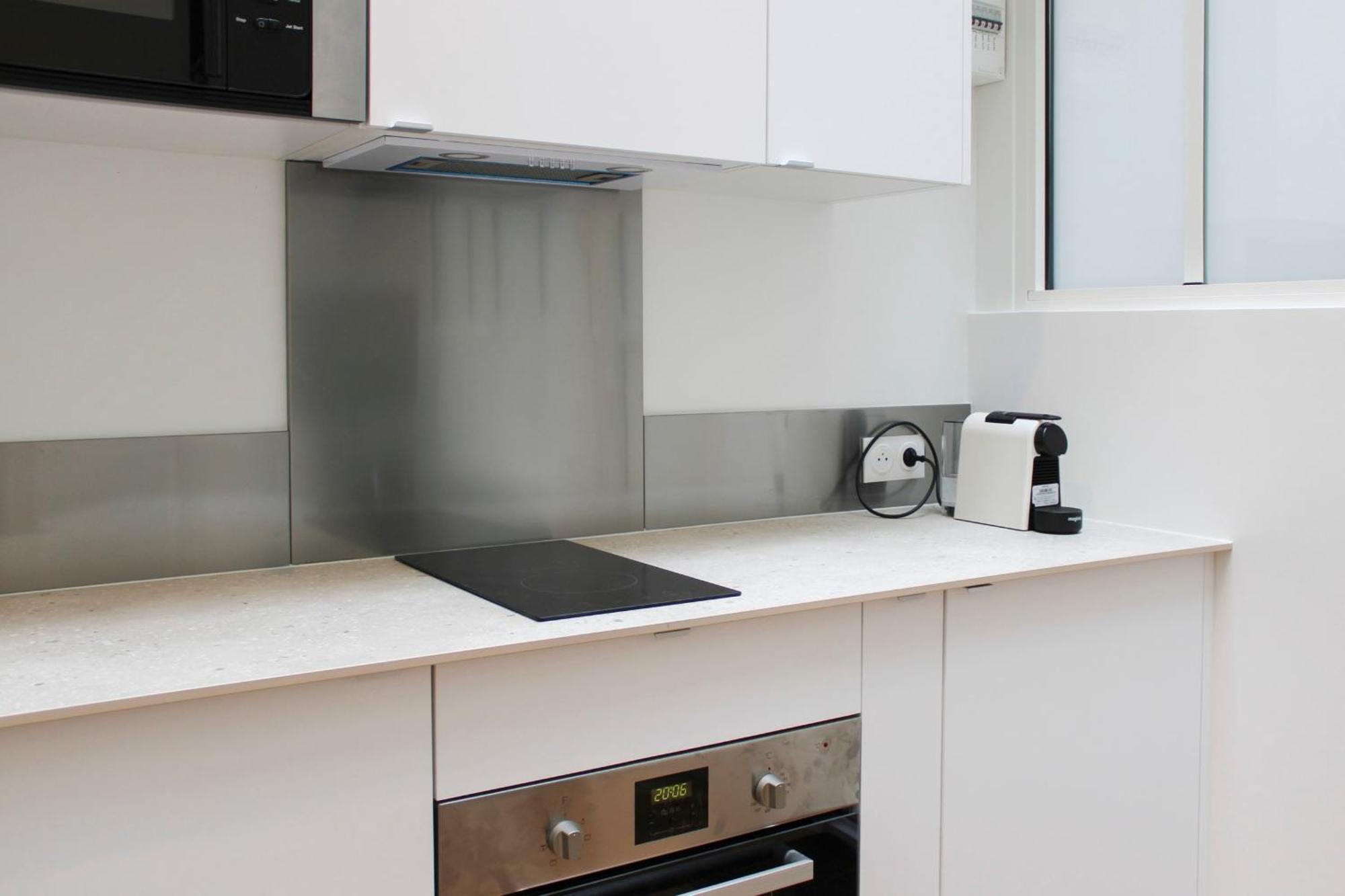 Warm 18m Ideal For Couple In Appartement Paris