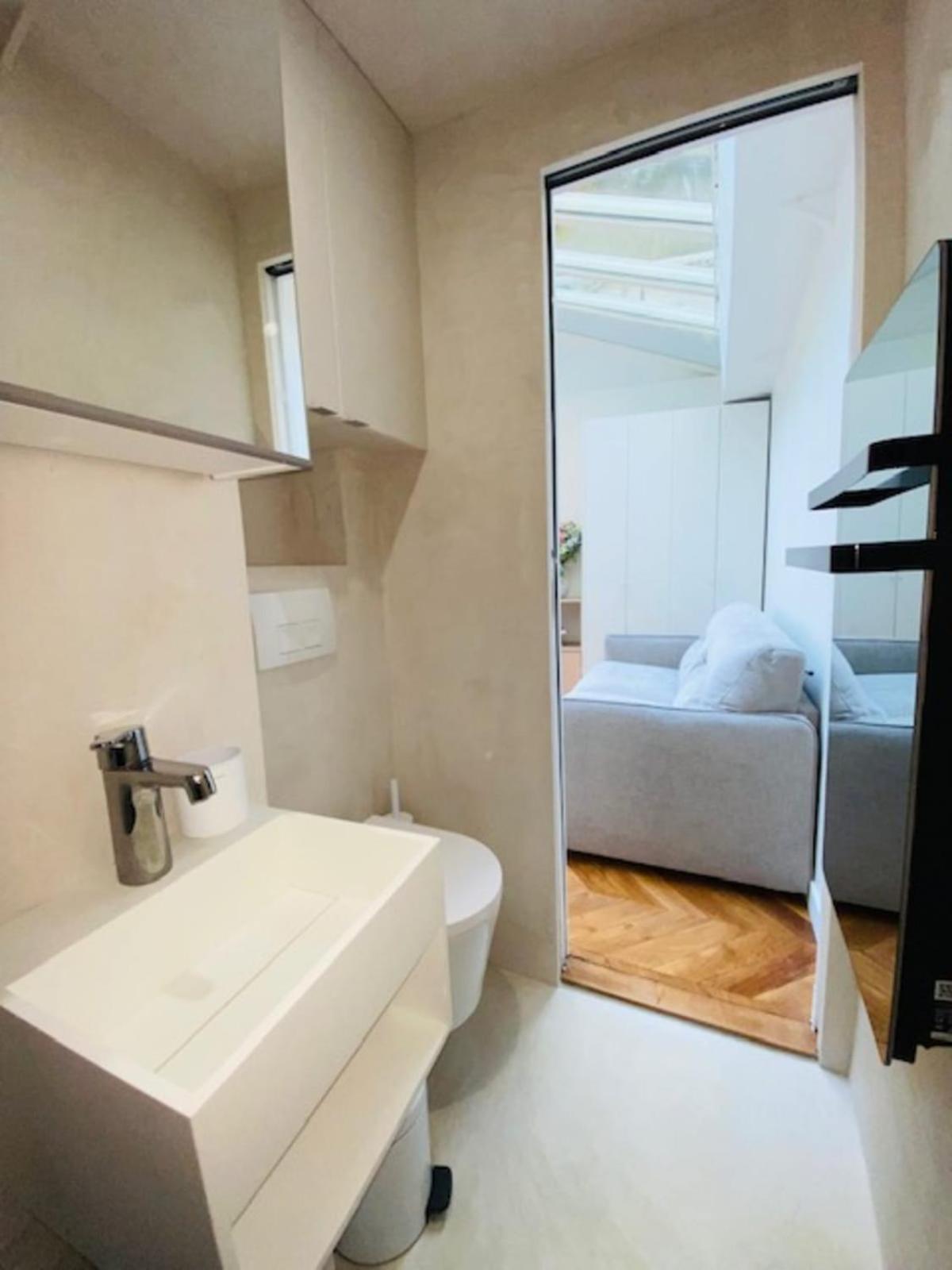 Warm 18m Ideal For Couple In Appartement Paris