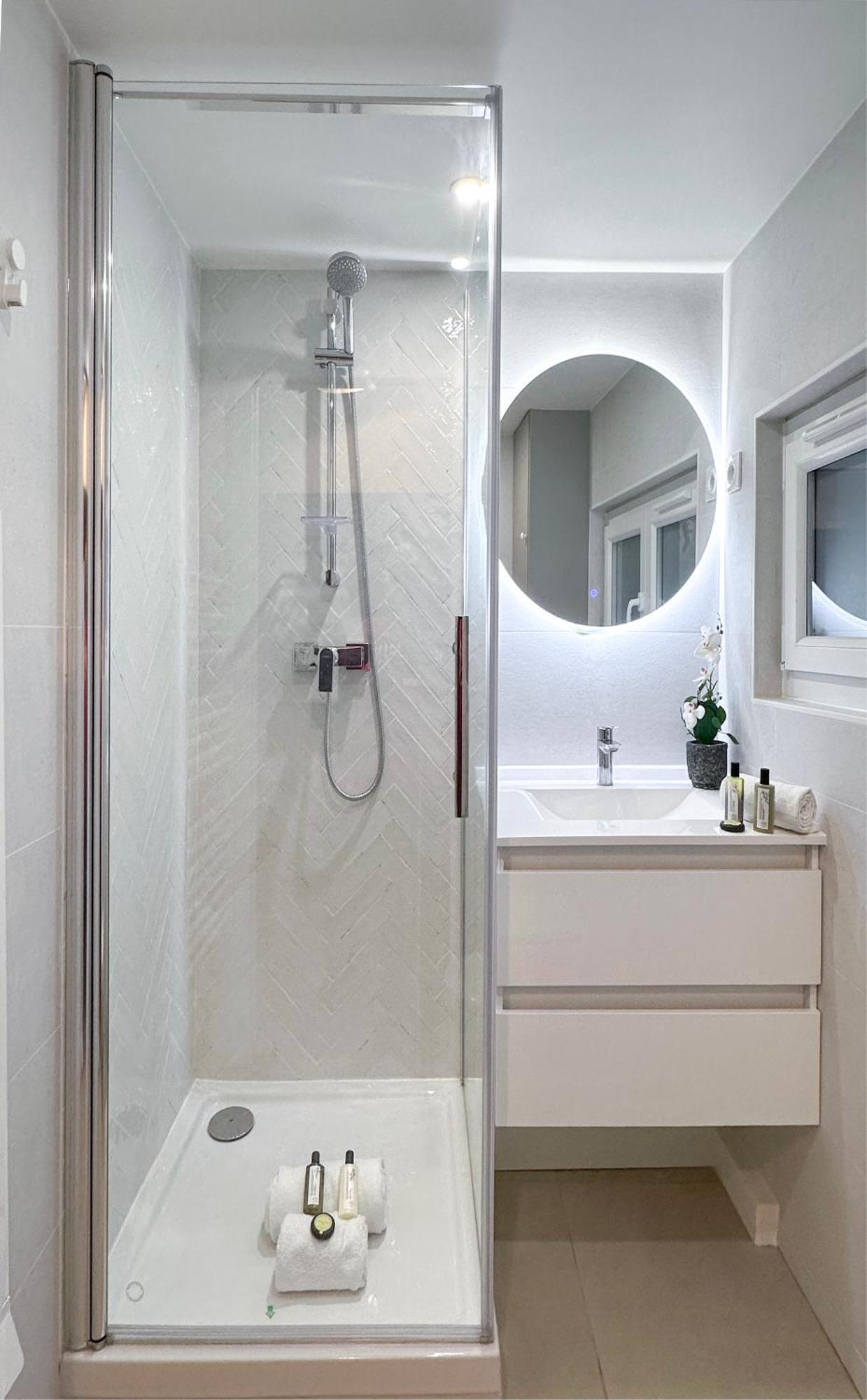Brand New Near La Madeleine ! Appartement