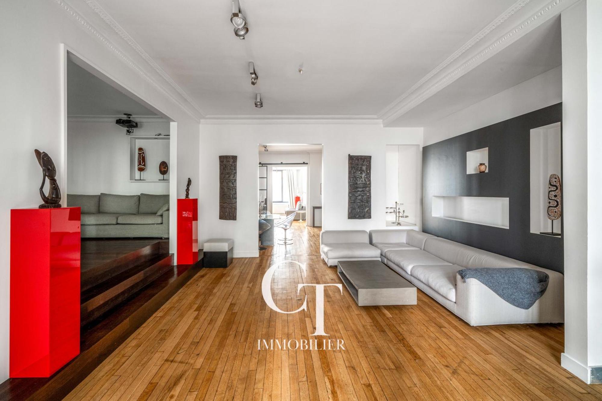 Apartment Luxury Jungle Loft With Private Garden, Jacuzzi & Hammam