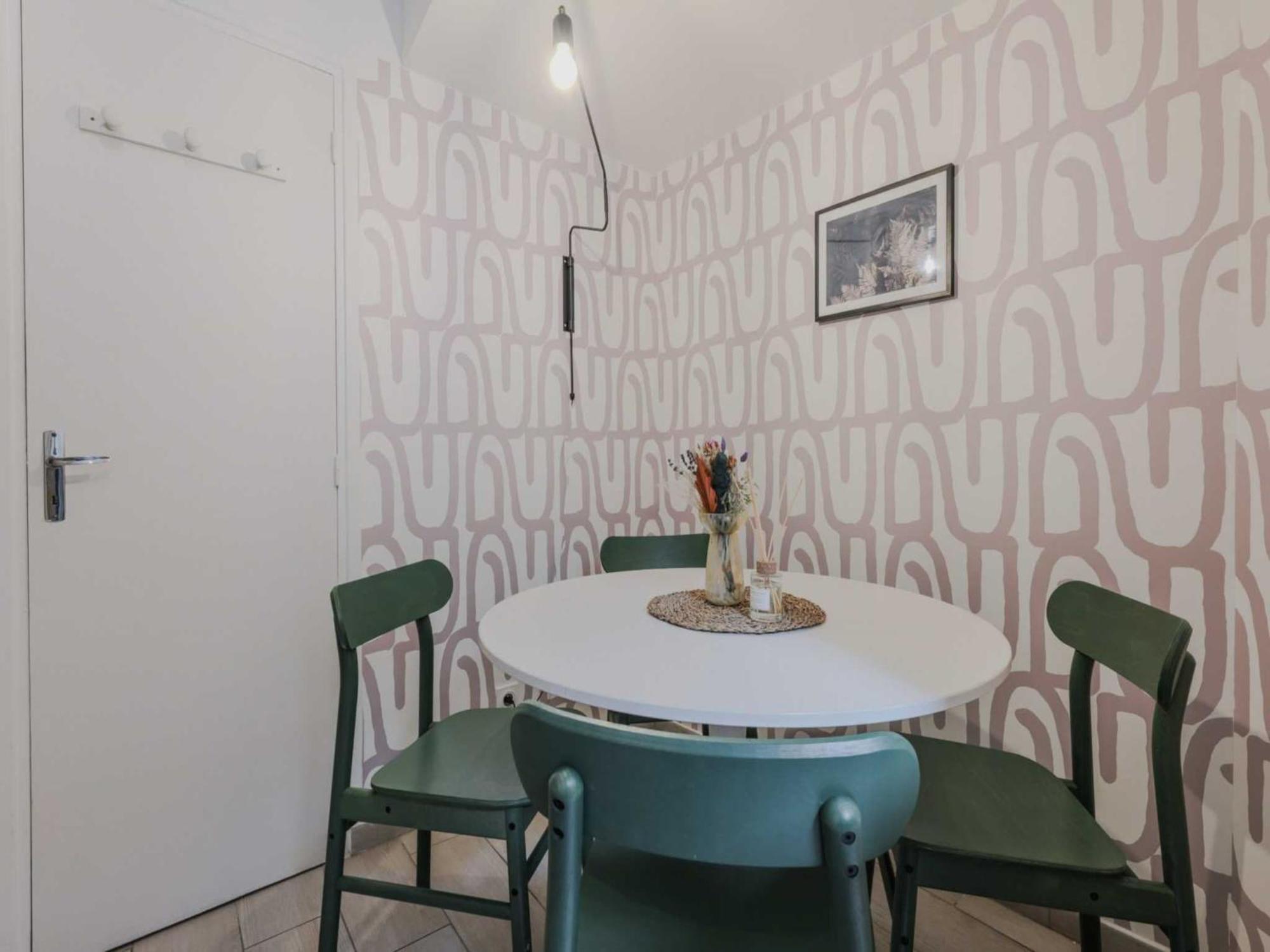 Apartamento Welcoming For 2 People - Epinettes Paris